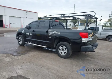 2010 Toyota Tundra Grade 5.7L V8 z USA, uszkodzony, nr VIN 5TFRY5F12AX074204